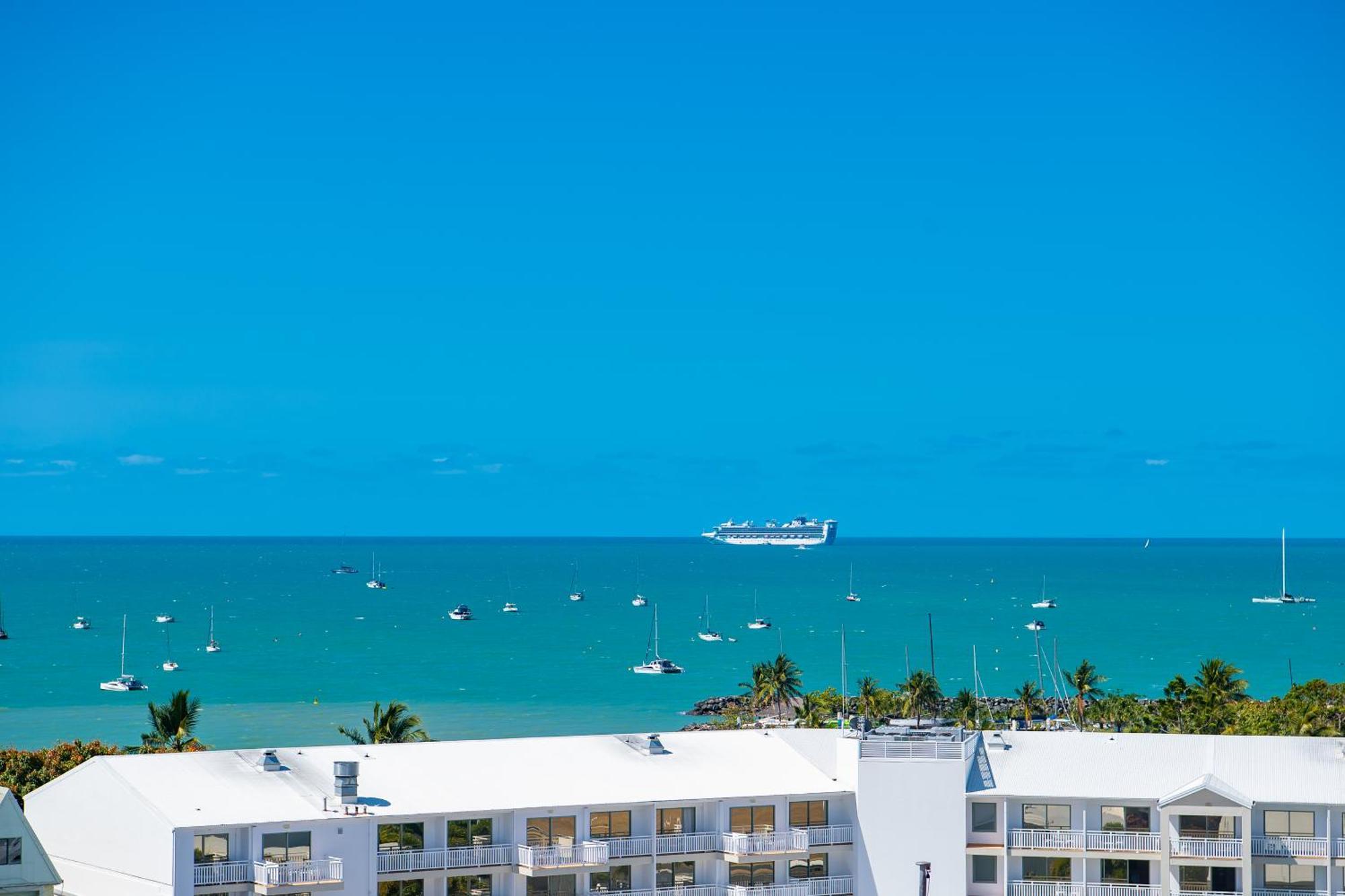 Ocean View Studio 14A Airlie Beach Bagian luar foto
