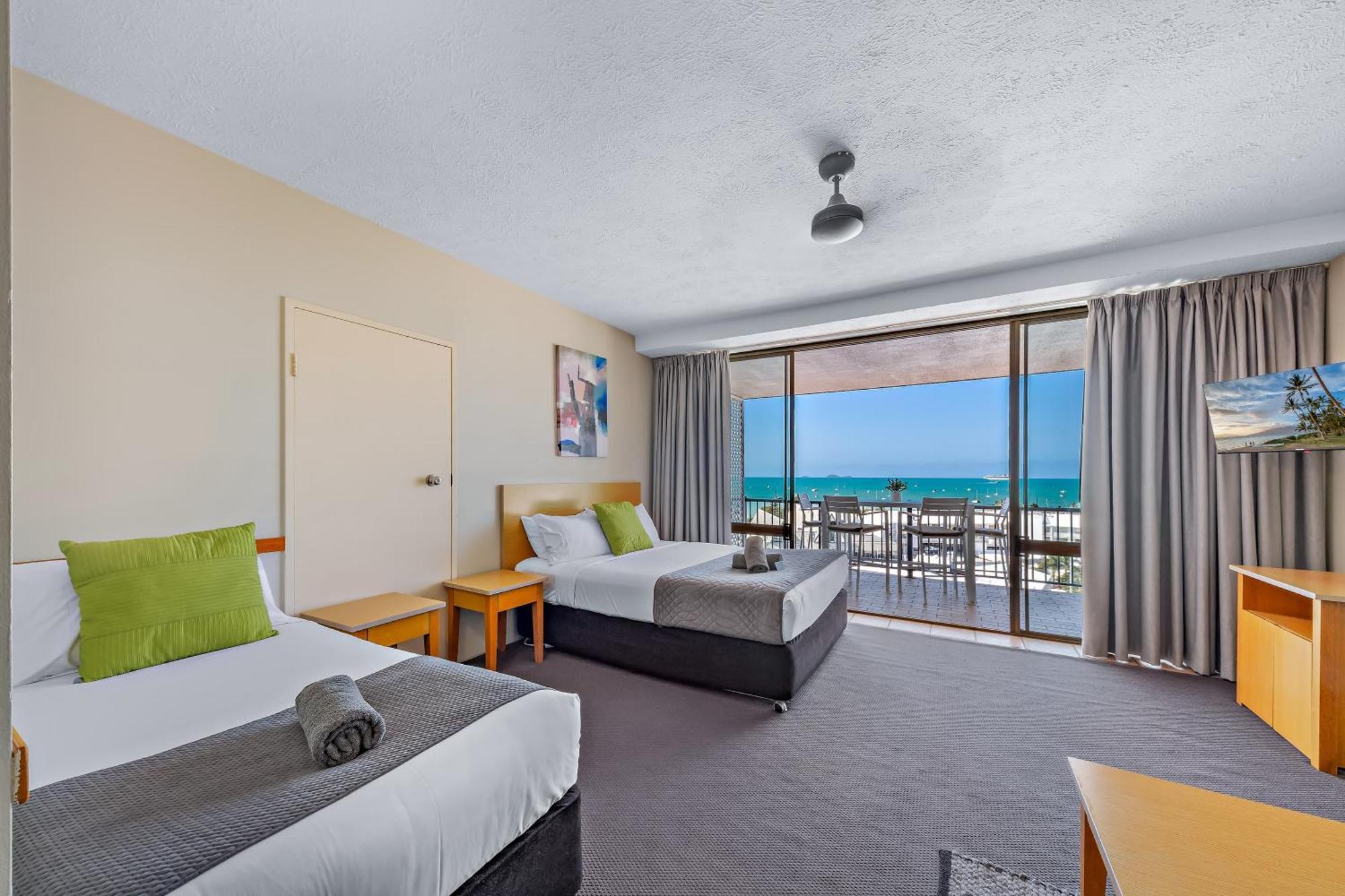 Ocean View Studio 14A Airlie Beach Bagian luar foto